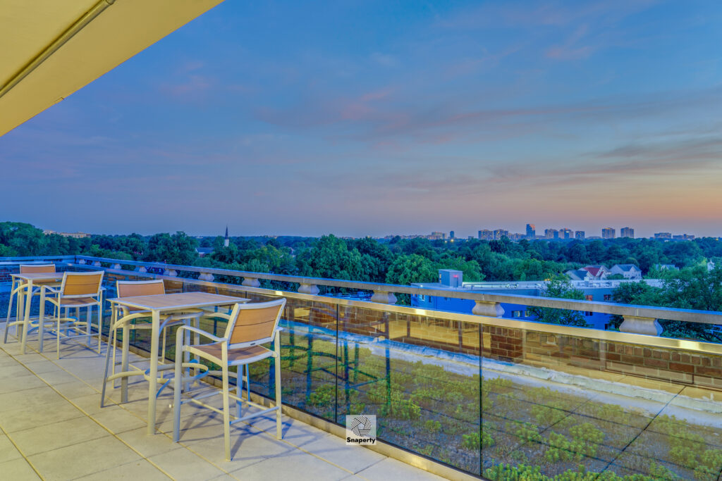 Apartment Rooftop